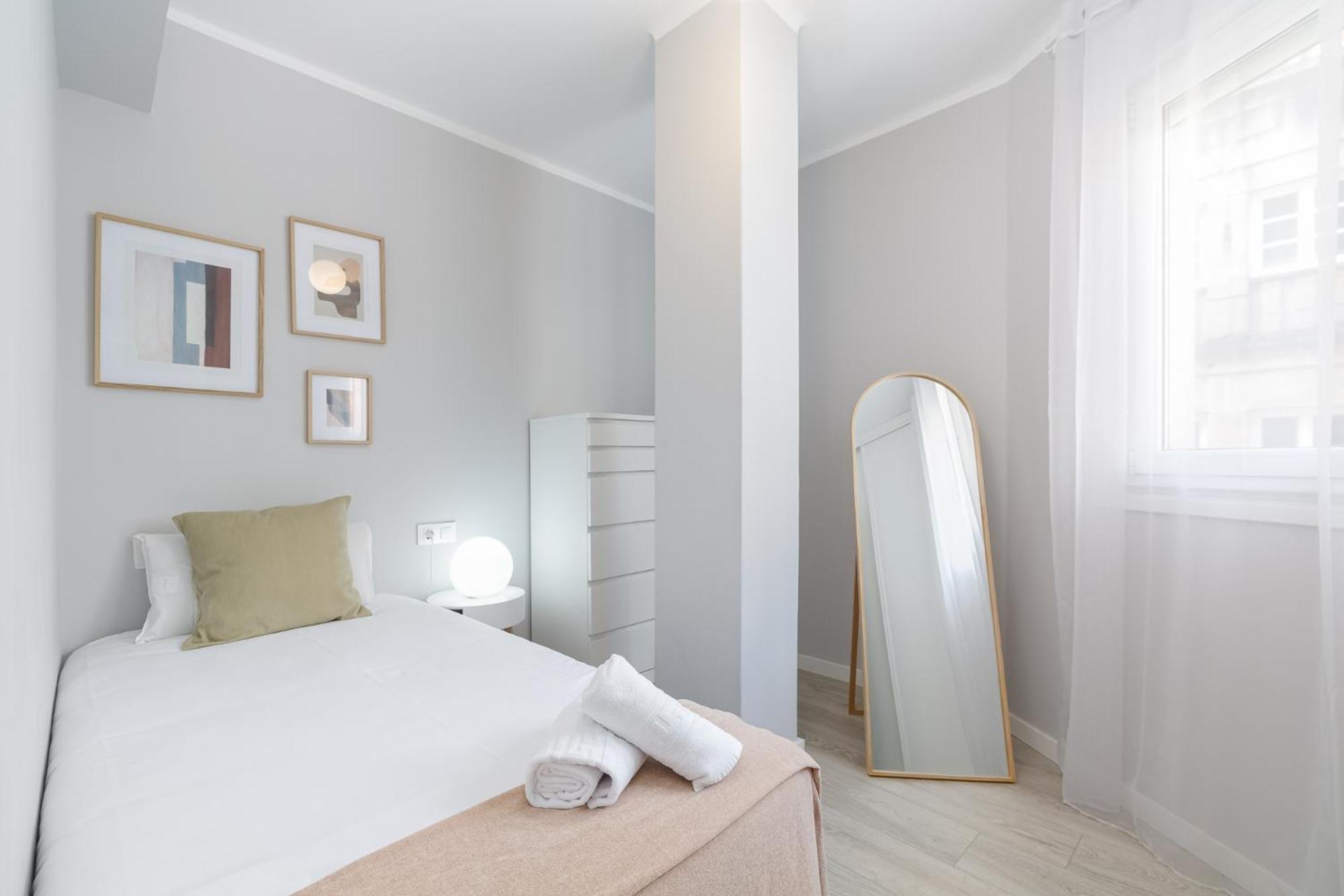 Luminoso Y Moderno En By Appartement